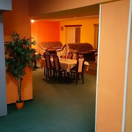 Hotel Puk 2*